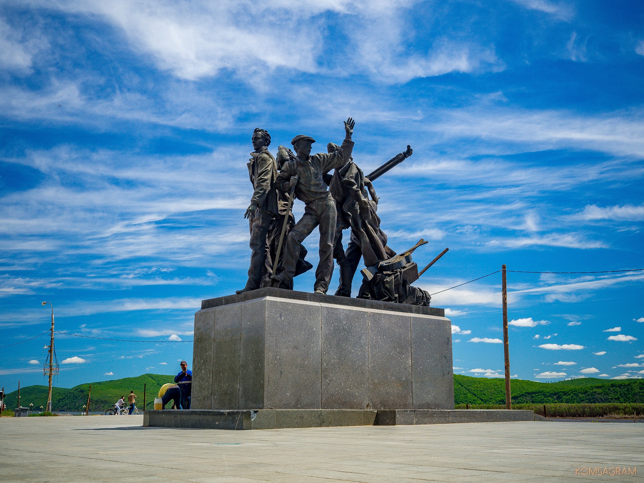 Комсомольск тверь. Комсомольск на Амуре. С днем города Комсомольск на Амуре. Достопримечательности Комсомольска на Амуре. С днем рождения Комсомольск на Амуре.