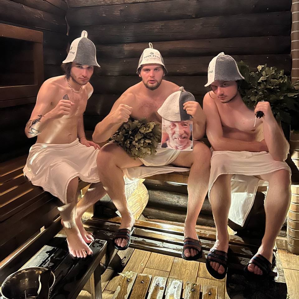 The banya steam bath is very important to russians фото 7