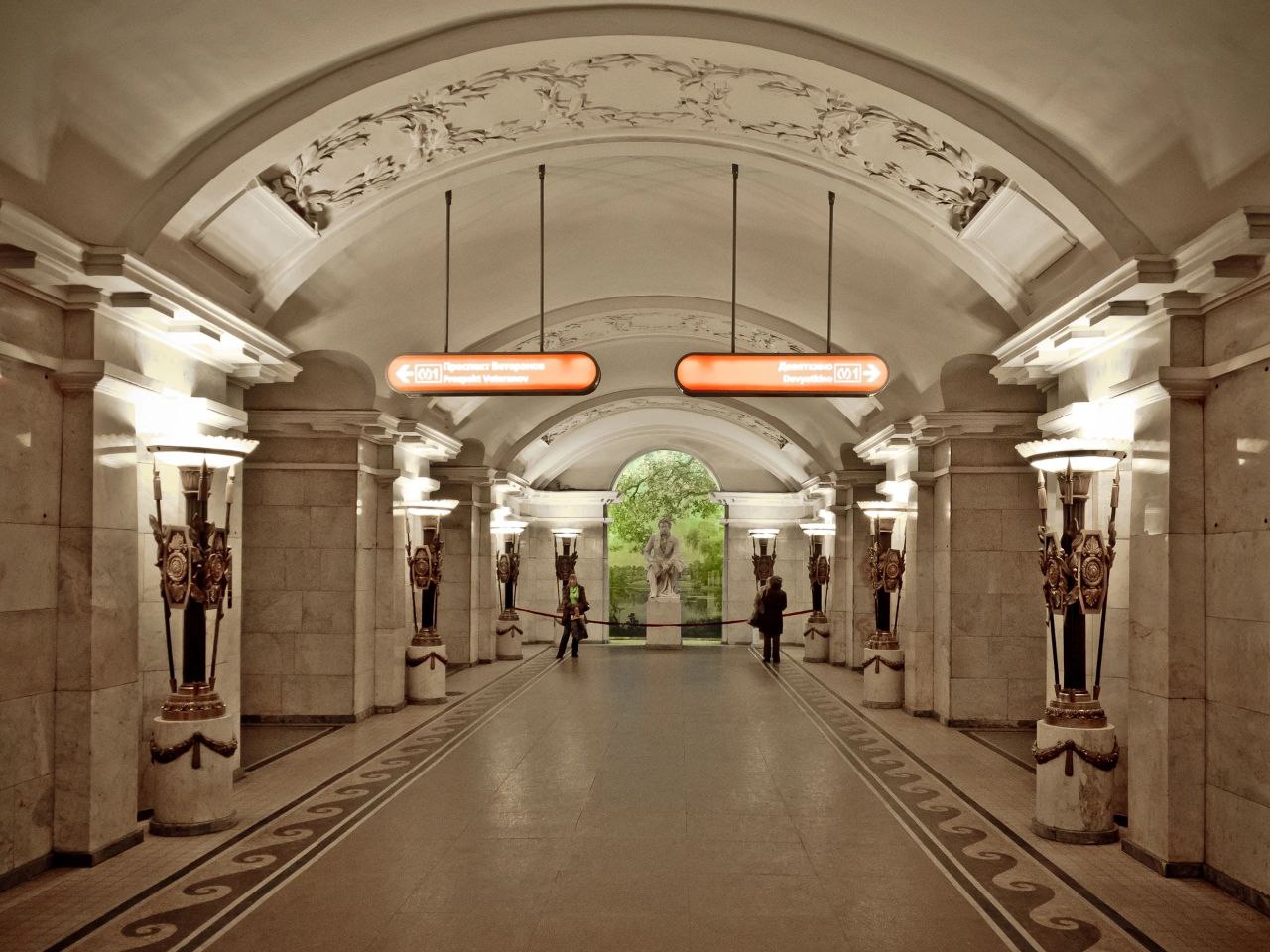 Станция Пушкинская питерского метрополитена