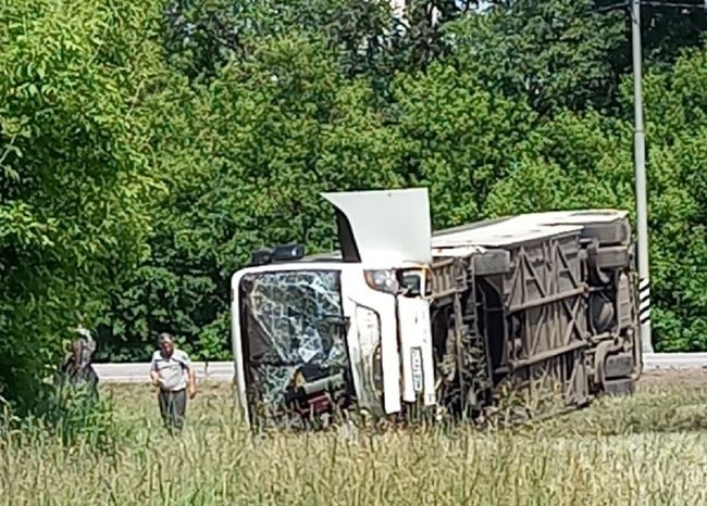 Автовокзал воронеж задонск. Страшный автобус. 104 Автобус перевернулся.