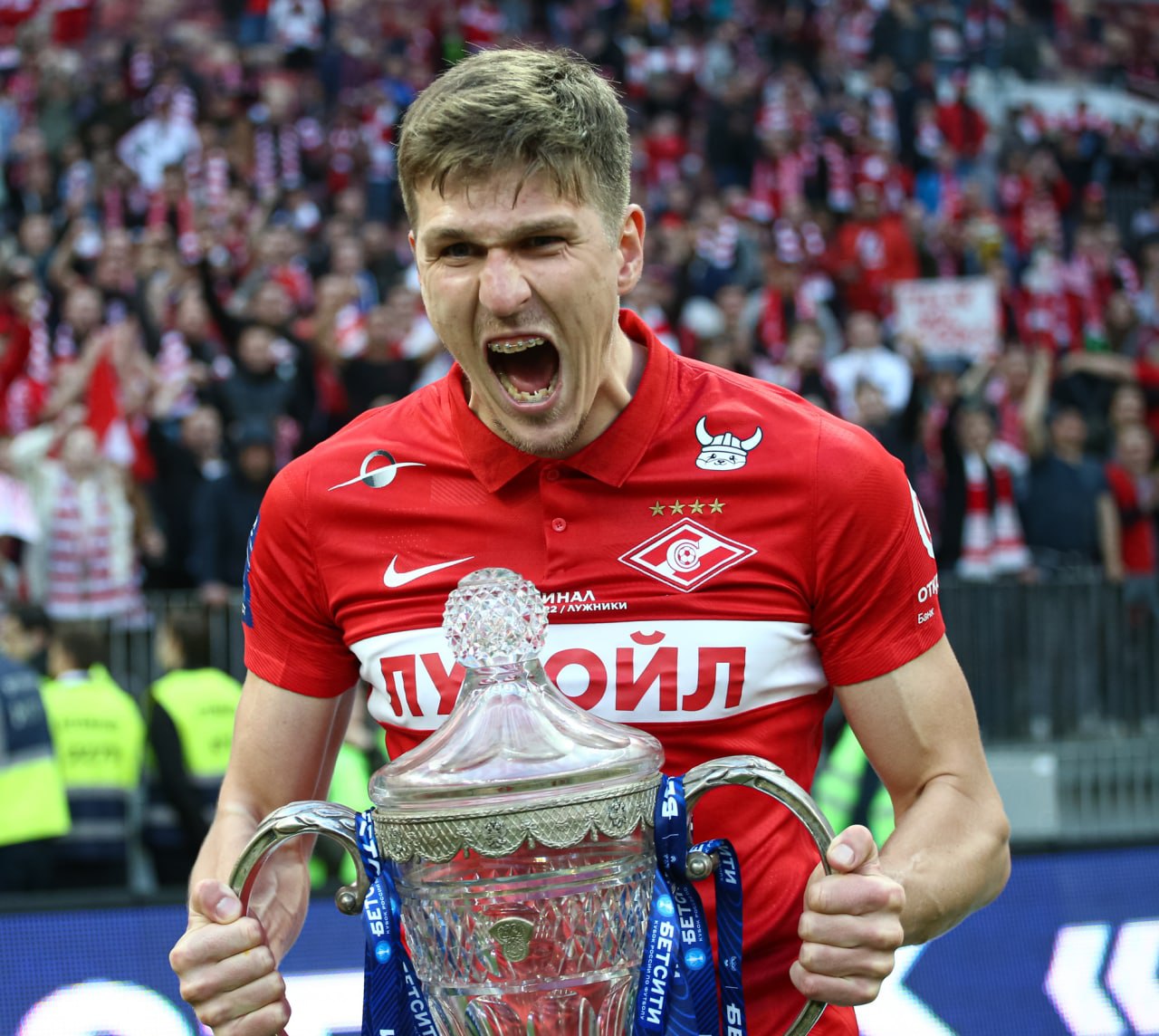 Сычевой футболист оренбург. Милош вагнер. Nunez футболист liverpool. Лоренцо инсинье торонто. Сычевой футболист оренбург.