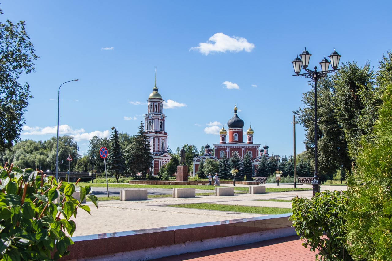 Старая Русса площадь. Колледж Старая Русса. Старые фото Великого Новгорода.