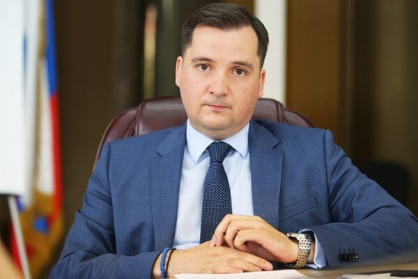 Худшие дороги во всей стране находятся в Архангельской области &mdash; лишь 10,3% дорог там отвечает нормативным стандартам, тогда как средний показатель по стране 50,4%