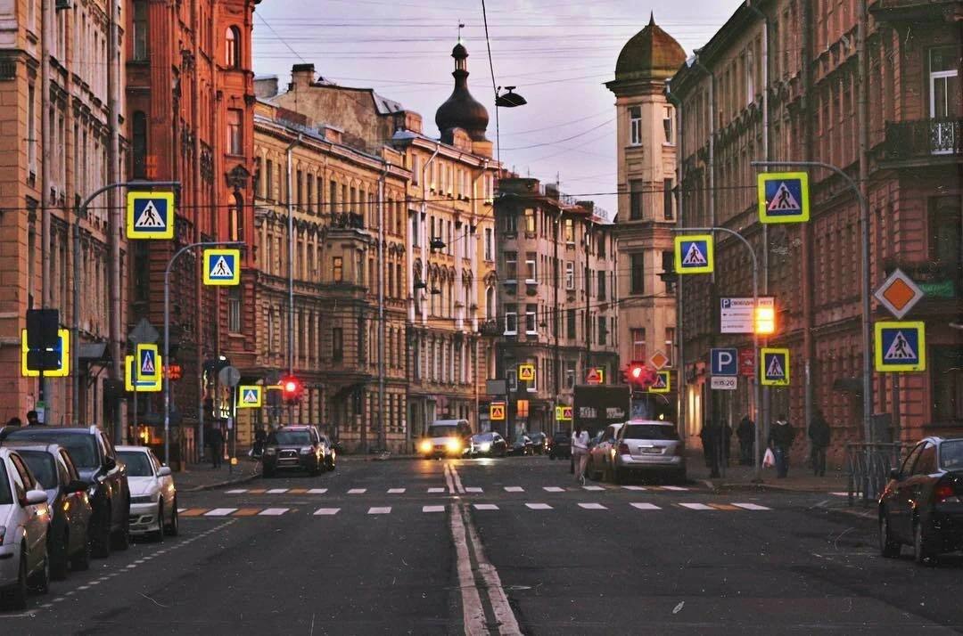 Атмосферное санкт петербург. Атмосферные улицы Санкт-Петербурга. Улицы Питера Эстетика. Атмосфера Питера. Уютные улицы Питера.