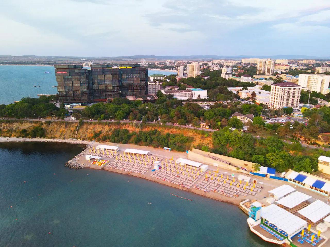 Тревога в анапе сейчас. Анапа. ЖК черное море Анапа. Море в Анапе в июле. Анапа сегодня.